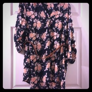 Floral tunic style top